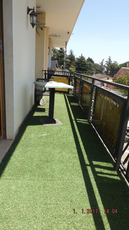 Guest House Park Valmontone Bagian luar foto