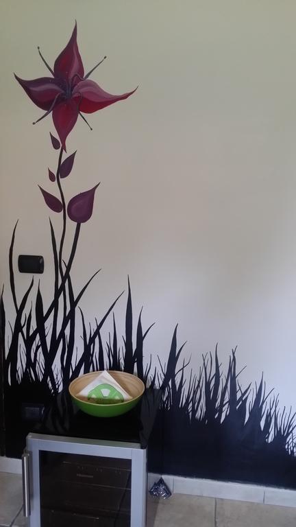 Guest House Park Valmontone Bagian luar foto